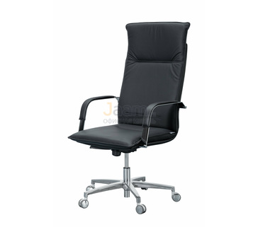 Кресло для руководителя Берлин/П Кожа стандартная/база хром